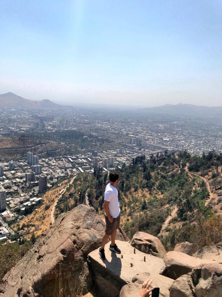 Cerro San Cristóbal, uma alternativa de mirante, assim como o Sky Costanera
